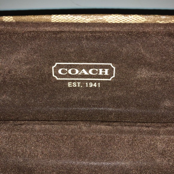 Coach tan signature sunglass case! - Picture 2 of 7